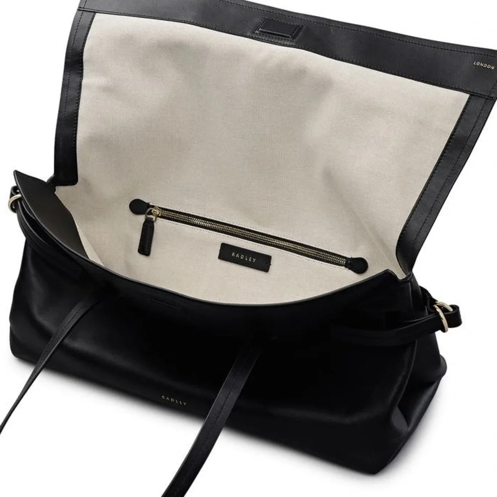 Radley London Fleet Streets Bag - Picture 9 of 10